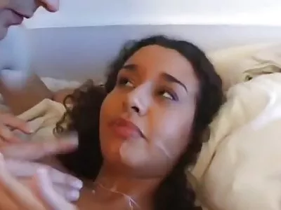 Claudia Marie Siyah Bir Komşuya amatör gizli çekim Hizmet Veriyor