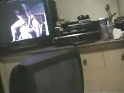 Summer Brielle'in amatör gizli çekim porno harika göğüsleri var