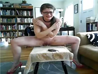 Cameron amatör gizli türk porno Dee Eli Boş Bırakmıyor