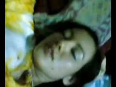 Seksi bayan yakışıklı komşusunu türk porno amatör gizli baştan çıkardı