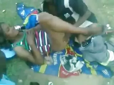 Ince bebek becerdin bir amatör gizli sex muscled adam