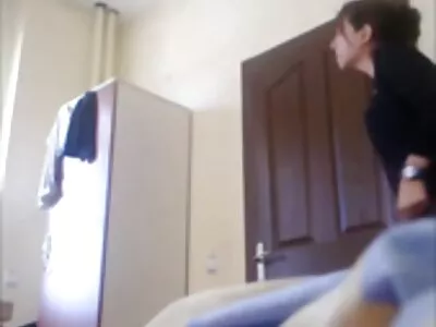 İki bayan üçlü seks amatör gizli çekim türk yapmayı sever